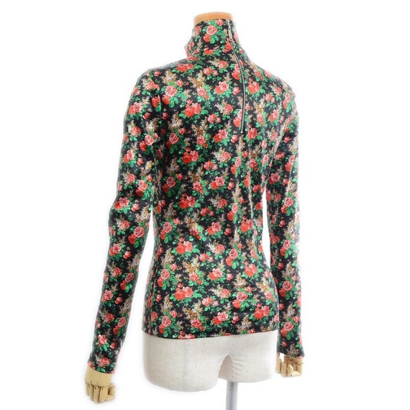 Louis Vuitton floral blossom top - Picture 4 of 11